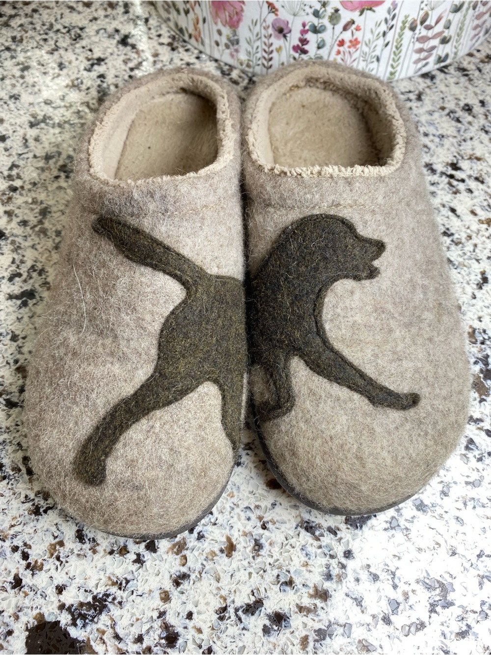 L.L. BEAN DAYBREAK Felted Slippers Happy Dog Women’s 9